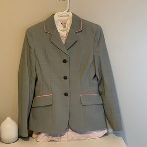 Children’s show jacket